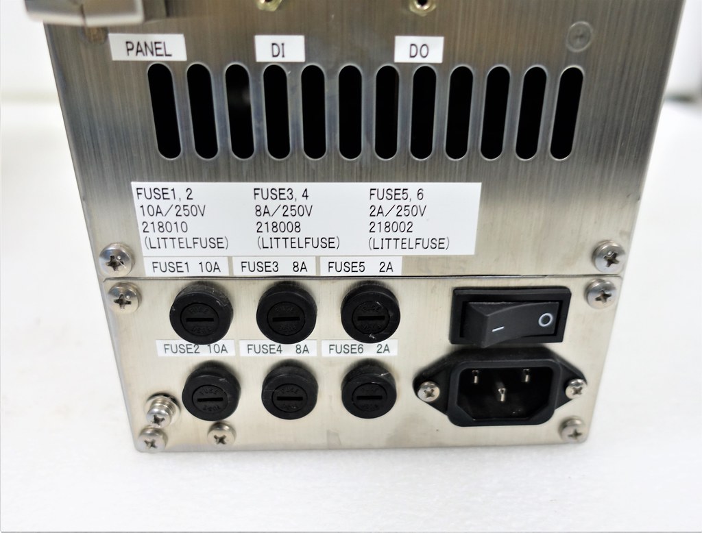 KAWASAKI 30C65E-A001 ROBOT CONTROLLER APPLIED MATERIALS 0190-17831