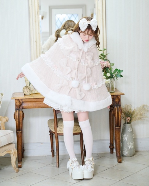 ミルフィーユレースポンチョ ｜ LIZ LISA（リズリサ）公式通販