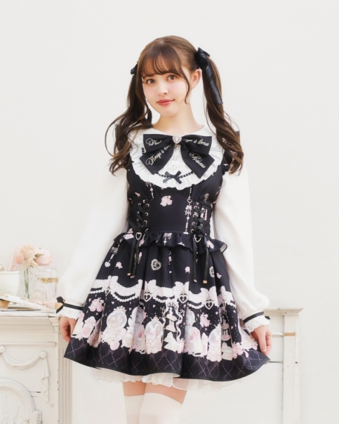 Romantic Cosmetics柄ワンピース ｜ LIZ LISA（リズリサ）公式通販