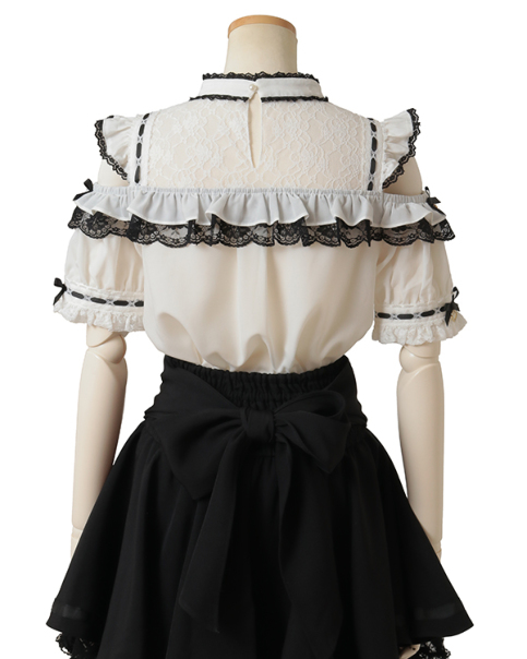 3つリボンフロントチョーカーブラウス ｜ LIZ LISA（リズリサ）公式