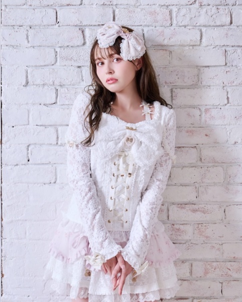 レースニットソートップス ｜ LIZ LISA（リズリサ）公式通販 ｜ Tokyo