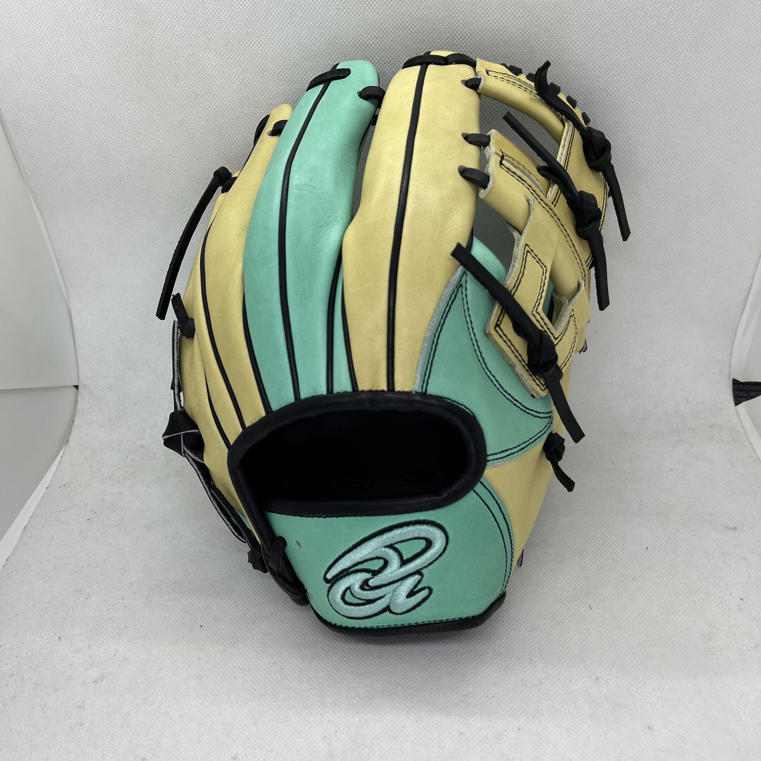 ドナイヤ2024オールスターモデル サックスxブロンド入荷しました