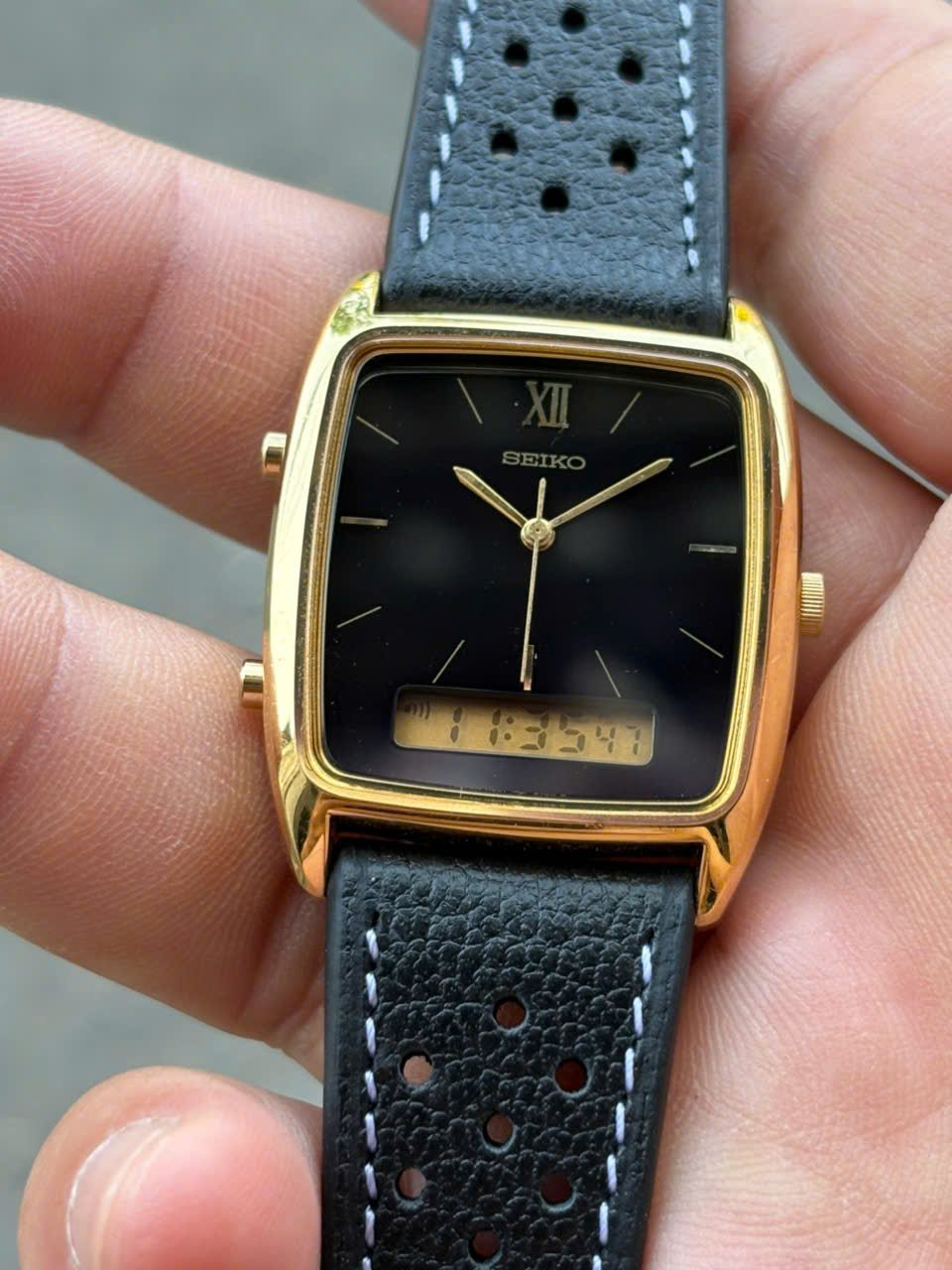 Vintage SEIKO H601-5050 ANALOG/DIGITAL Watch, made in Japan / case