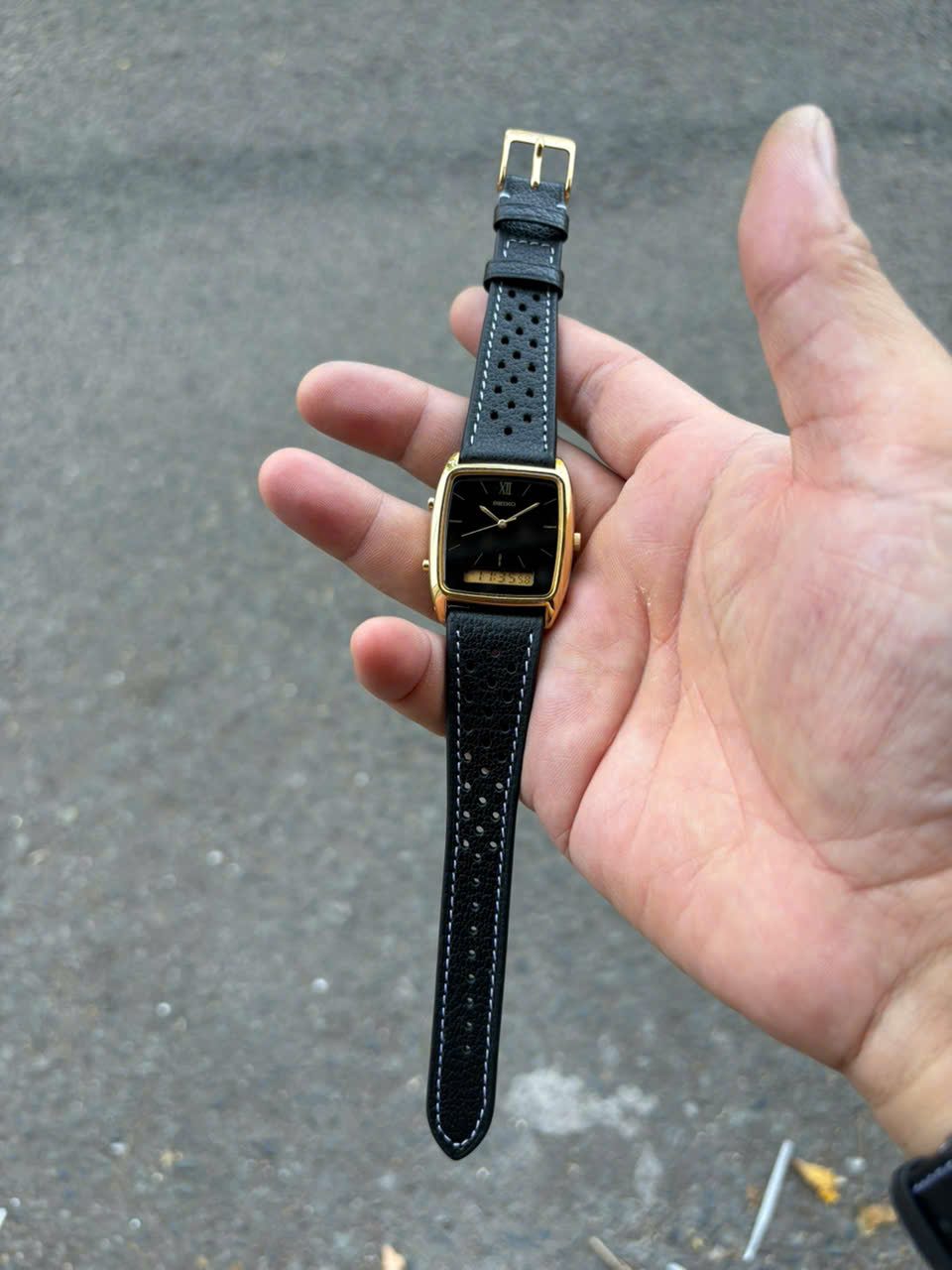 Vintage SEIKO H601-5050 ANALOG/DIGITAL Watch, made in Japan / case