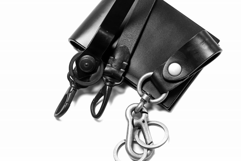 ISAMU KATAYAMA BACKLASH KEY HOLDER / BRIDLE LEATHER (BLACK)の商品