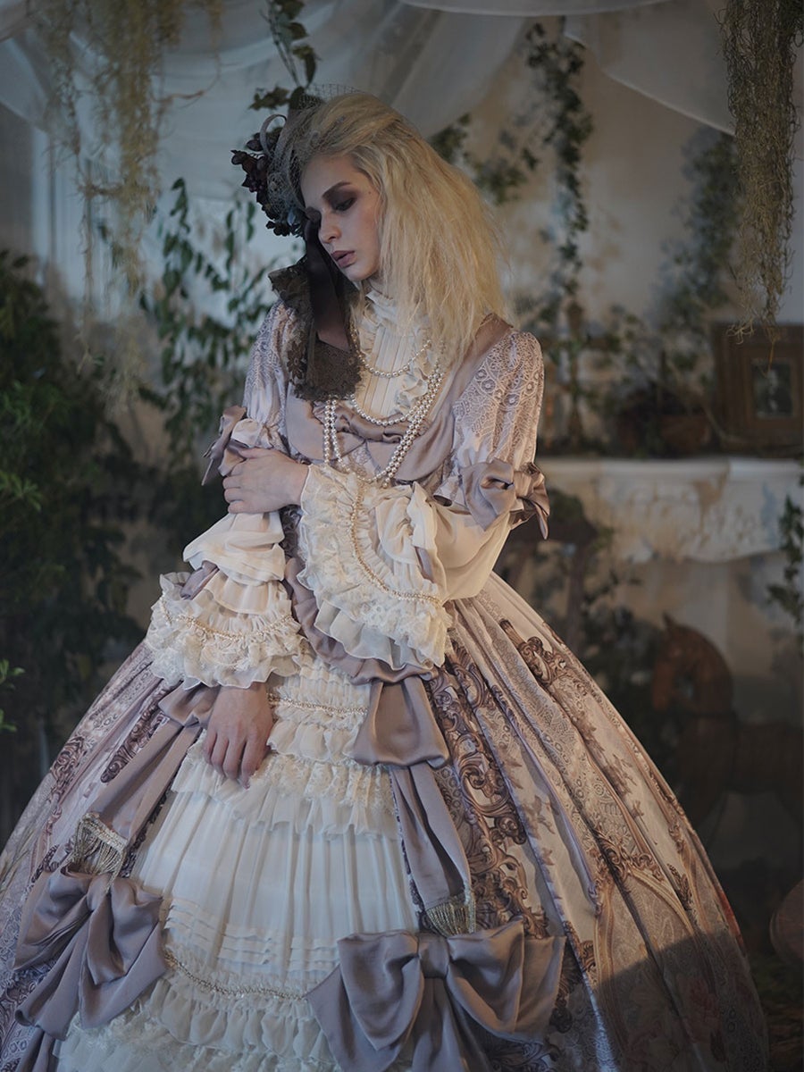 La Reine OP by Juliette et Justine