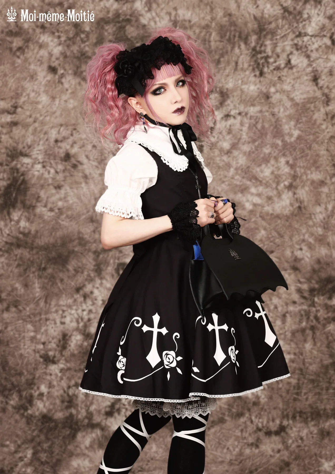 Rose Cross JSK by Moi-même-Moitié