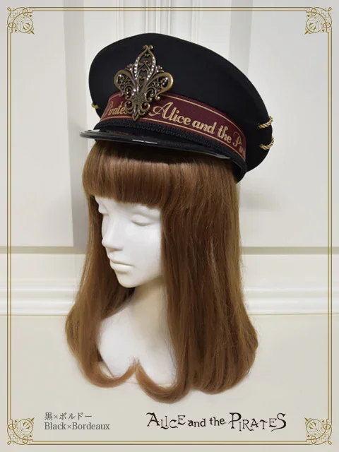 Beast-Trainer Imelda and Ricardo Hat by Alice and the Pirates