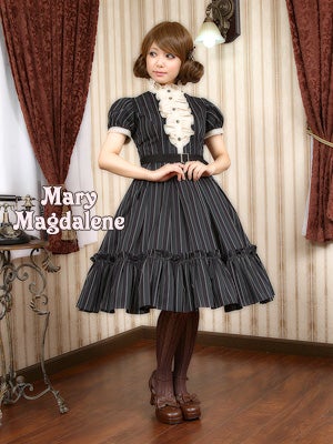 Coquelicot OP (2013) by Mary Magdalene