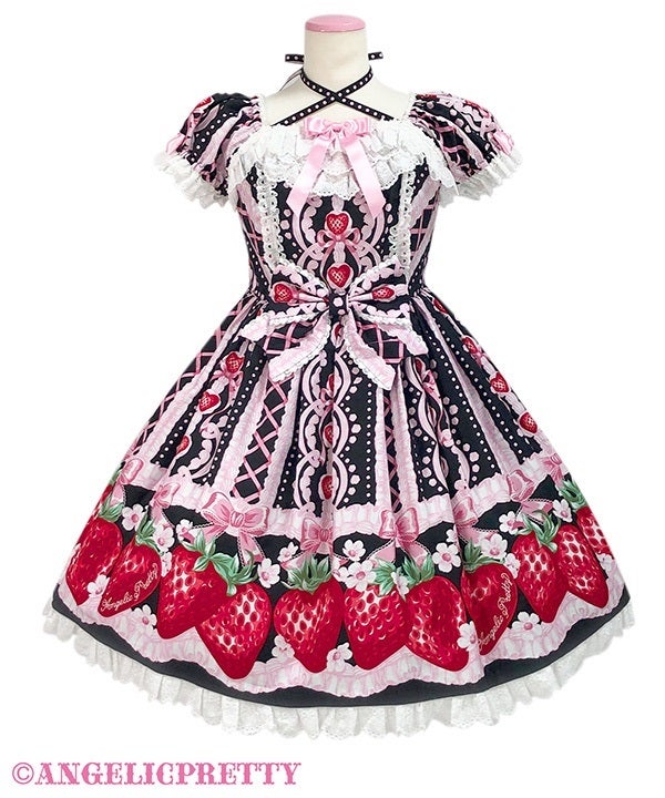 Decoration Strawberry OP by Angelic Pretty