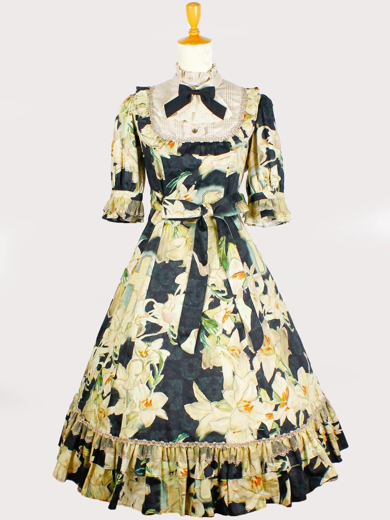 Victorian Maiden × Triple Fortune ~ Lily Cross Classical Doll Half