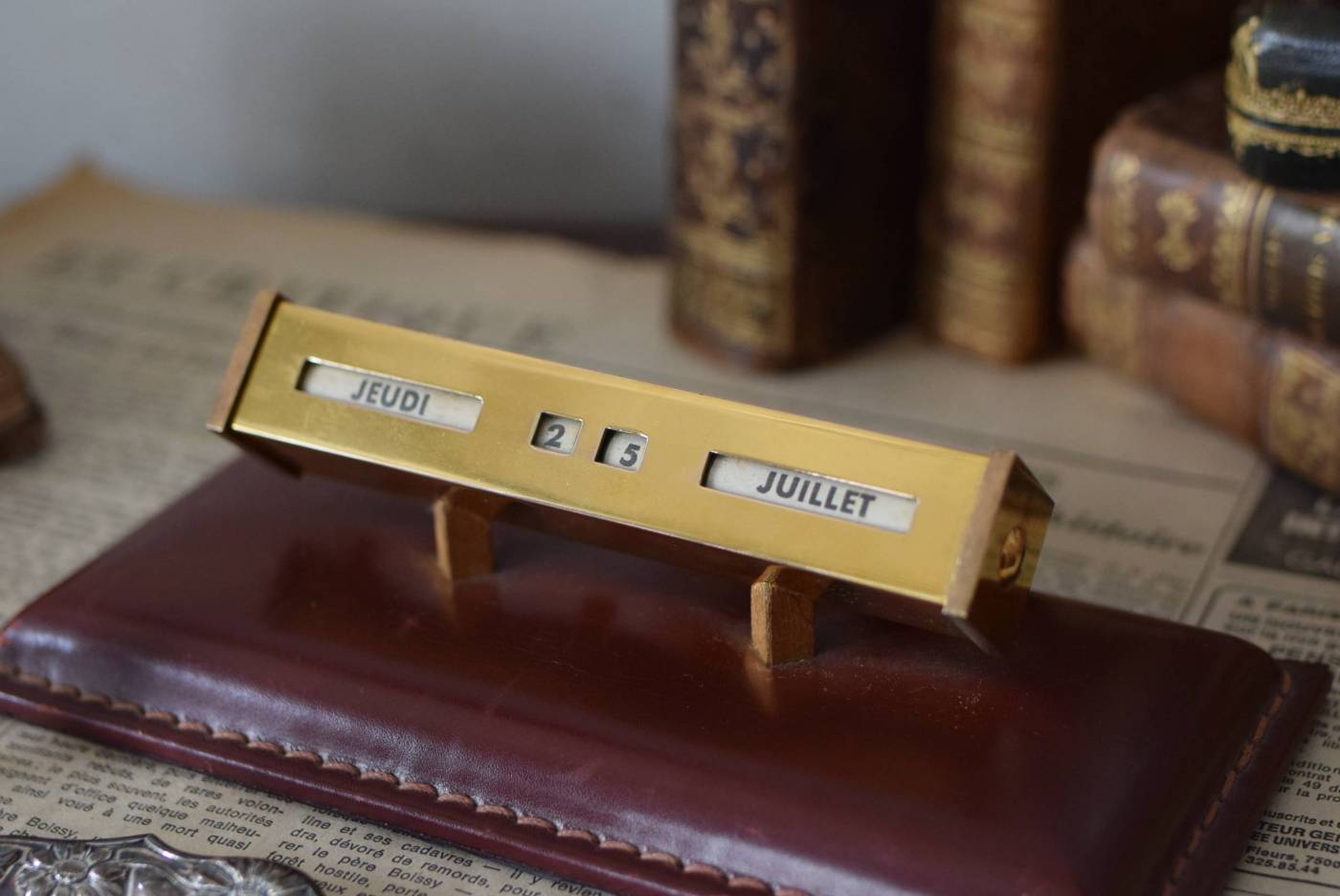 ヴィンテージカレンダー.3 万年カレンダー フランス ディスプレイ雑貨