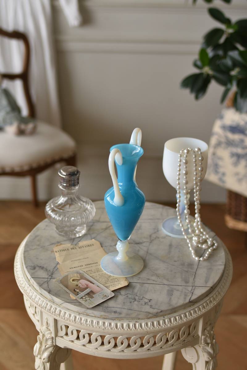 オパリンガラスフラワーベース.バイカラー2 フランスアンティーク雑貨