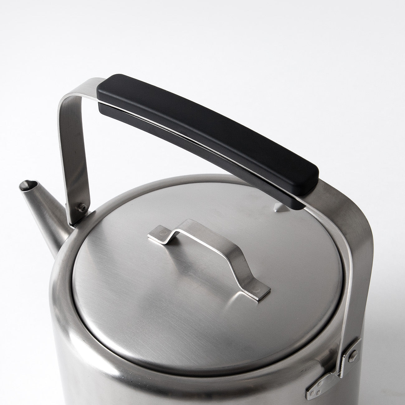 工房アイザワ(コウボウアイザワ) ストレートケトル2.0L マット ポット