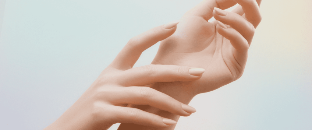 レヴィ ソフィル-e・ホワイト | LOUVREDO ルーヴルドー