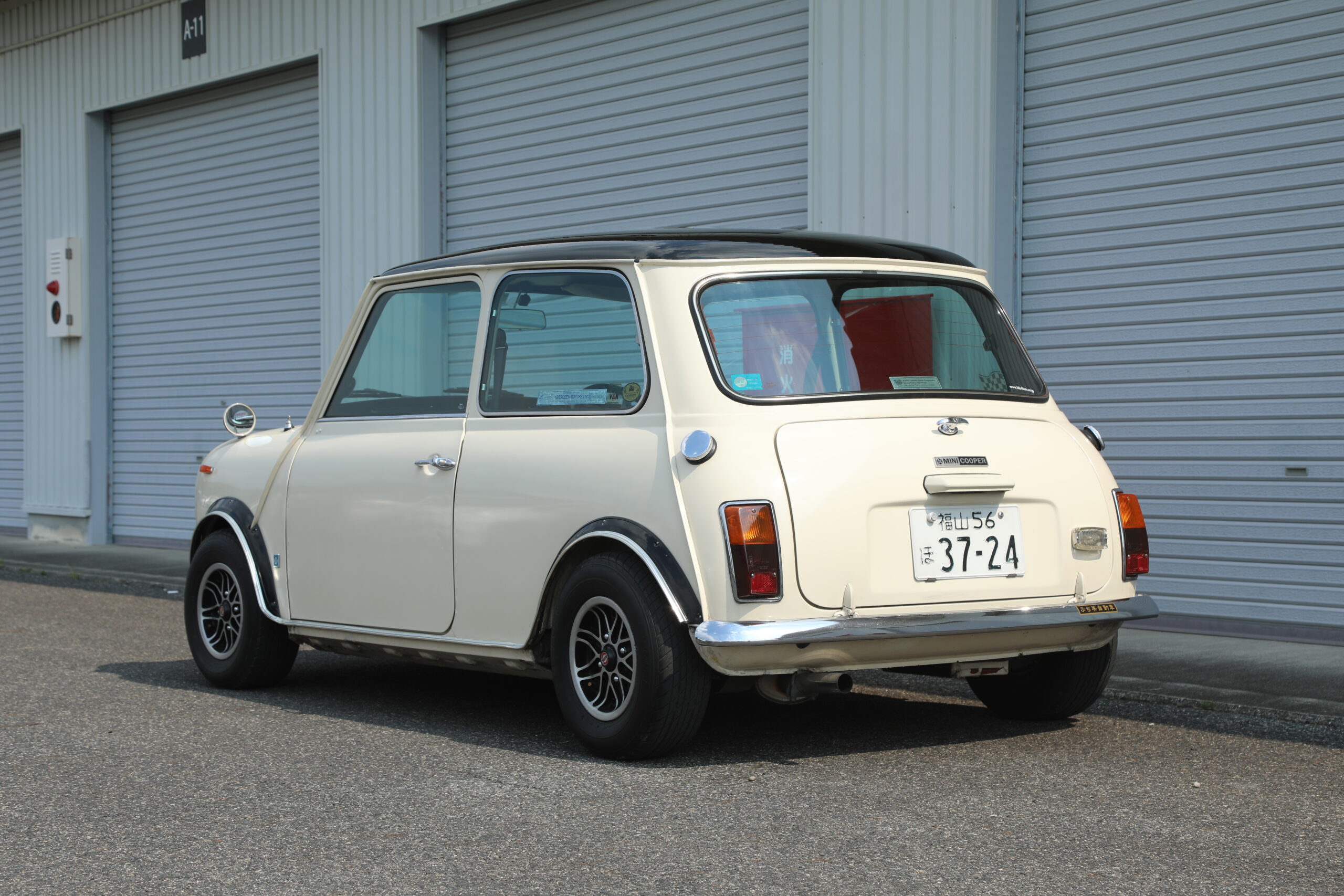 クラシックスタイルで行こう！】'85 AUSTIN ROVER MINI 1000 MkⅢ