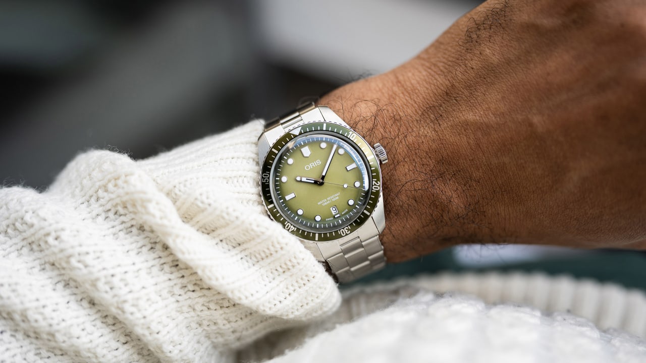 Oris Divers Sixty Five Date Green 40mm 01 733 7707 4057-07 8 20 18