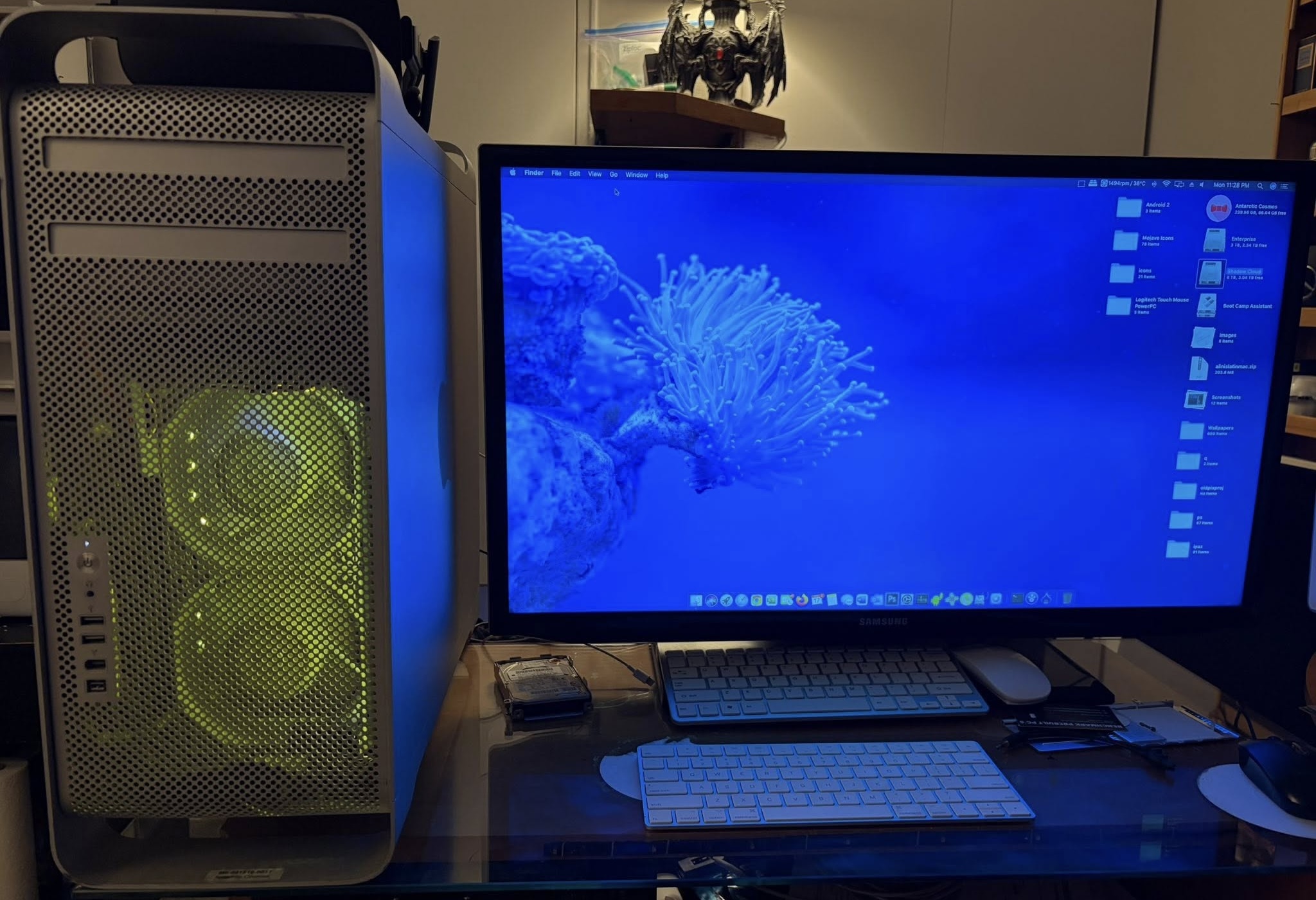 Time to dust the 08 Mac Pro, and give it some new Arctic MX-4