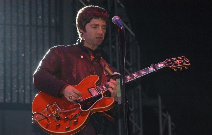 Noel Gallagher、oasisが解散した日に壊されたギターがオークションに
