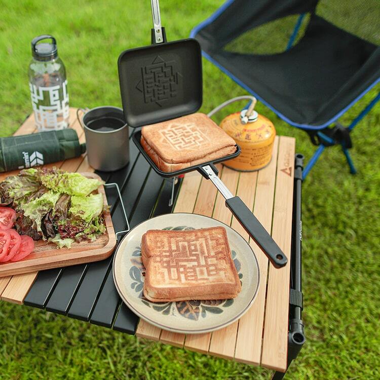 挟んで焼くだけ、布袋寅泰のG柄サンドを家庭で作れる夢の新商品 - ぴあ音楽