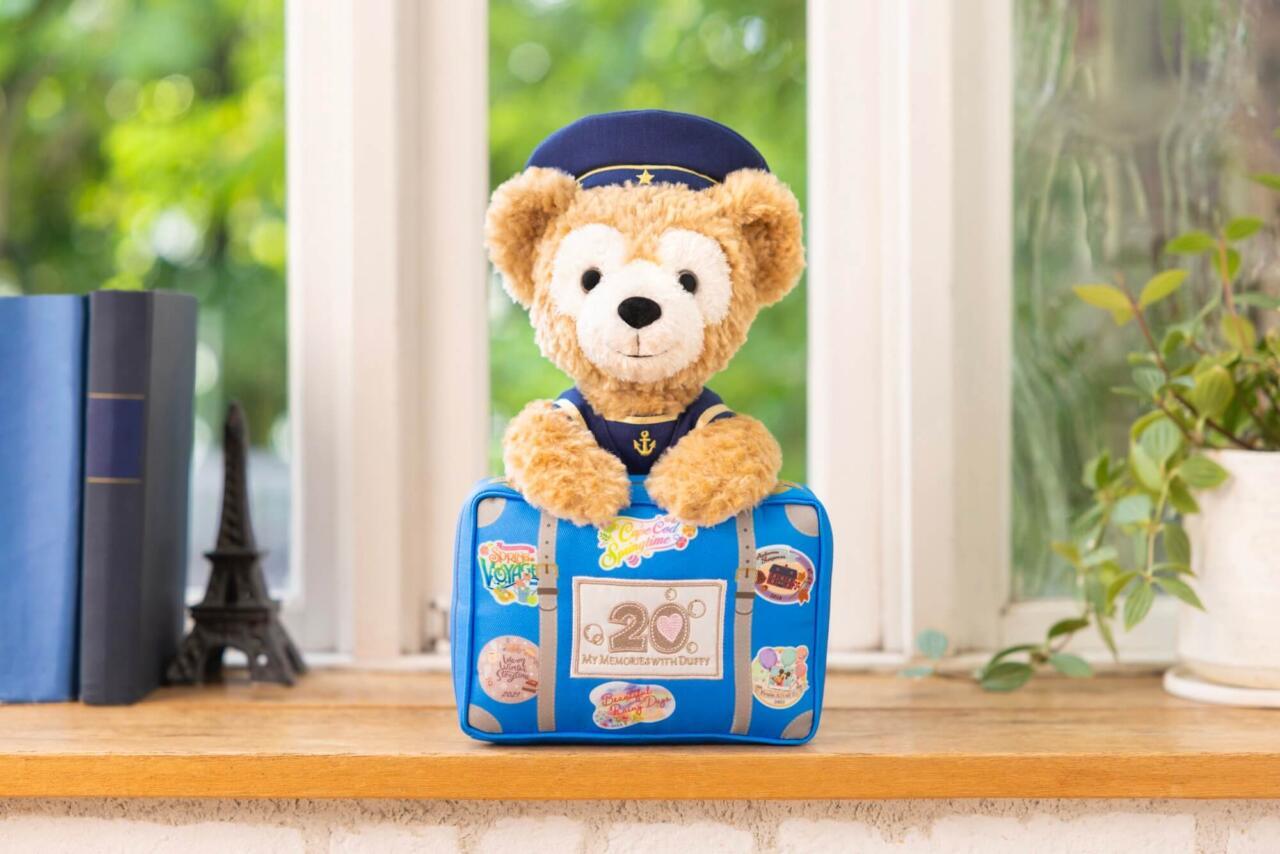 ディズニー】20年の思い出を感じるアートに注目！「ダッフィー