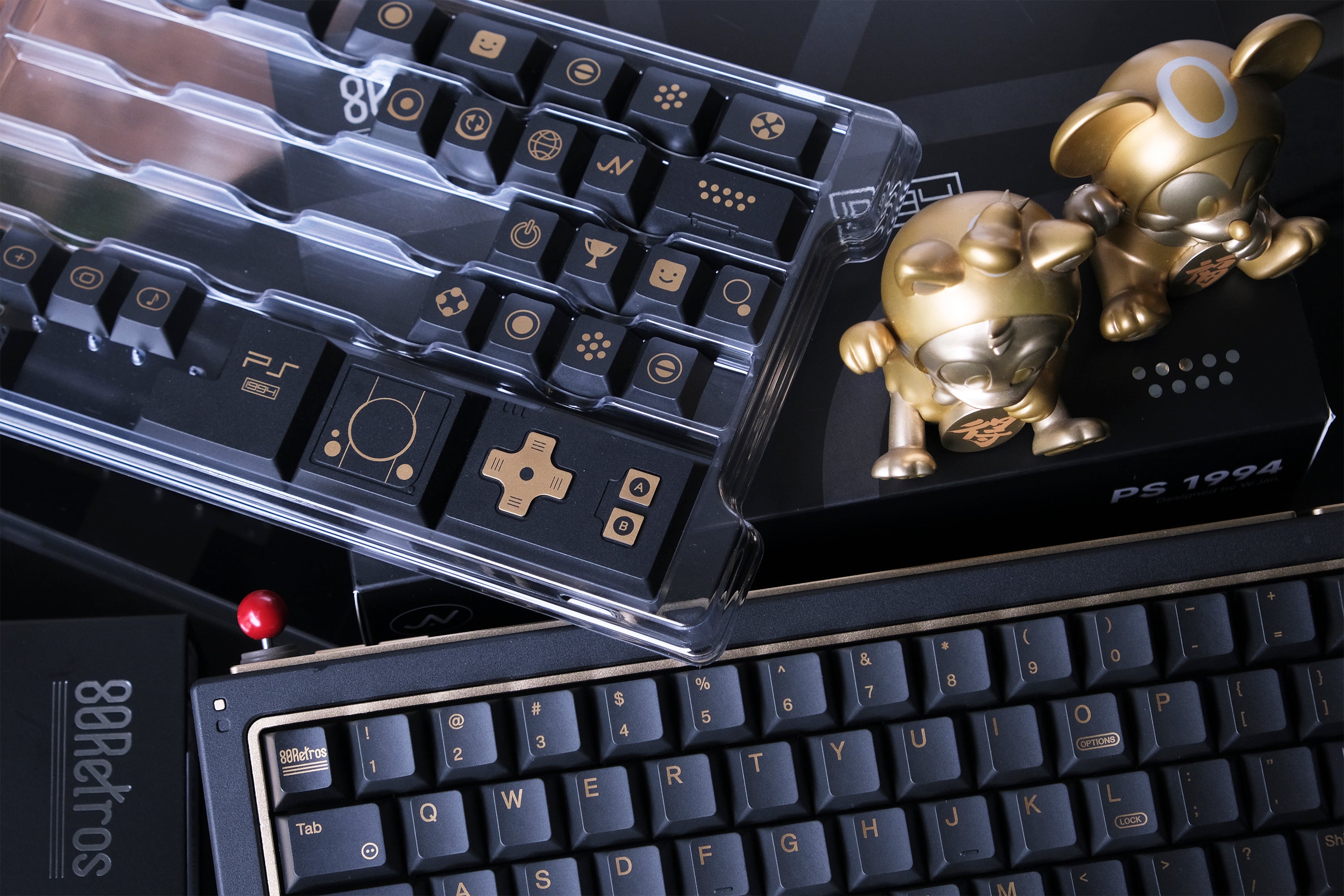 80Retros PS1994 Keycaps Black and Gold – Cherry Profile All in One