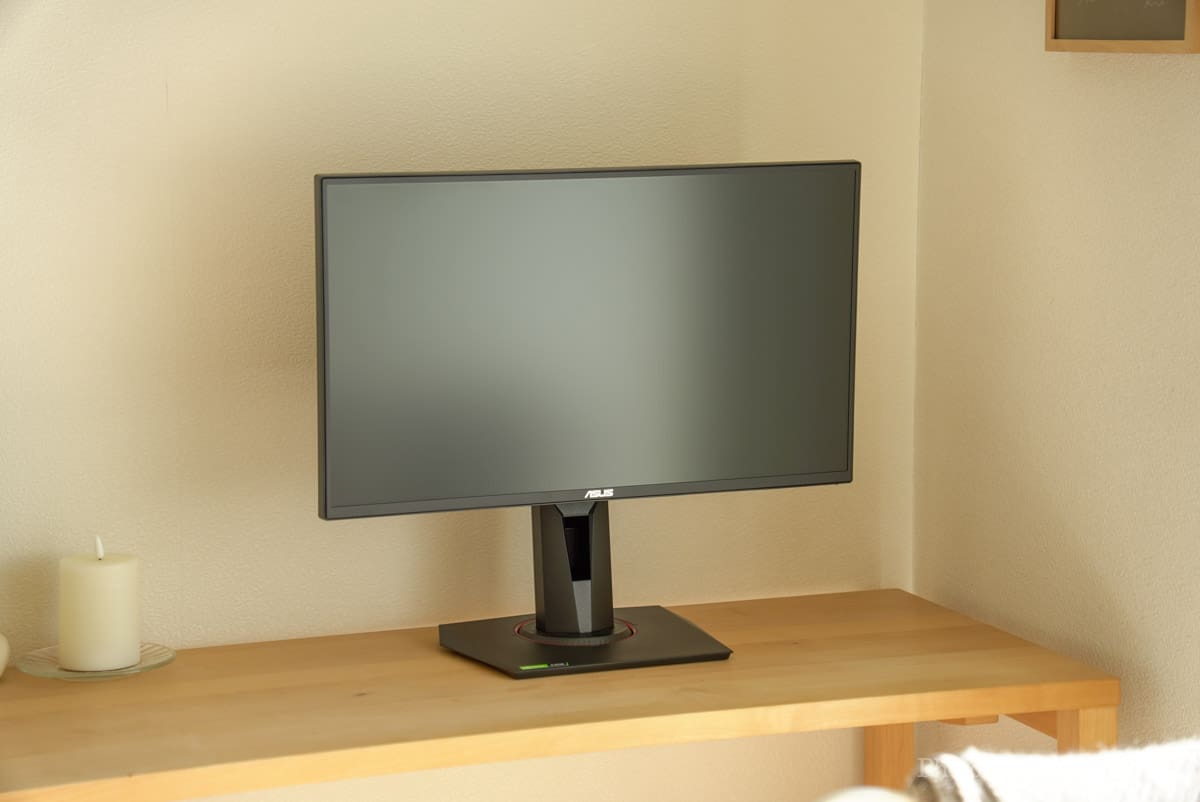 ASUS VG258QR-J レビュー｜ELMB搭載の高コスパ 24.5インチFHD