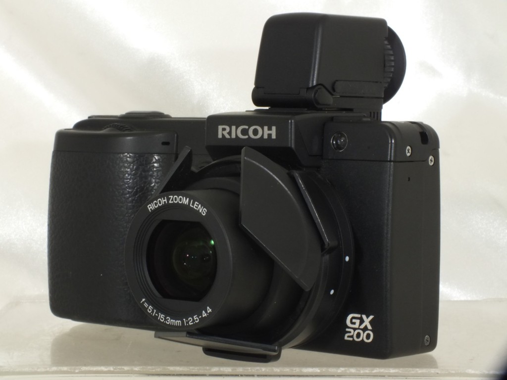 RICOH(リコー) GX200 VF-1 kit | 新宿の稀少中古カメラ・フィルム