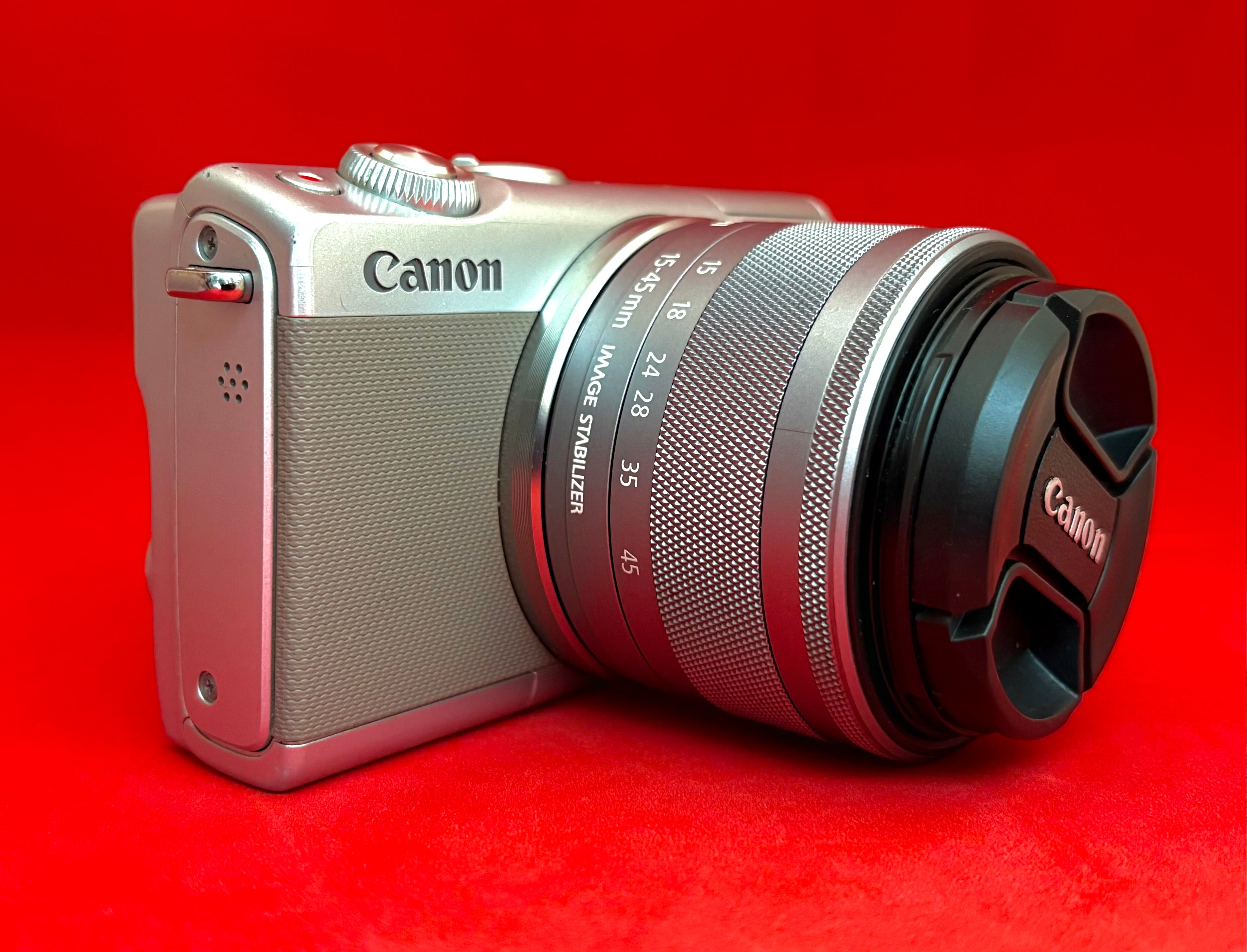Canon EOS M100+ 15-45mm silver (used) – Luck Tech Cameras