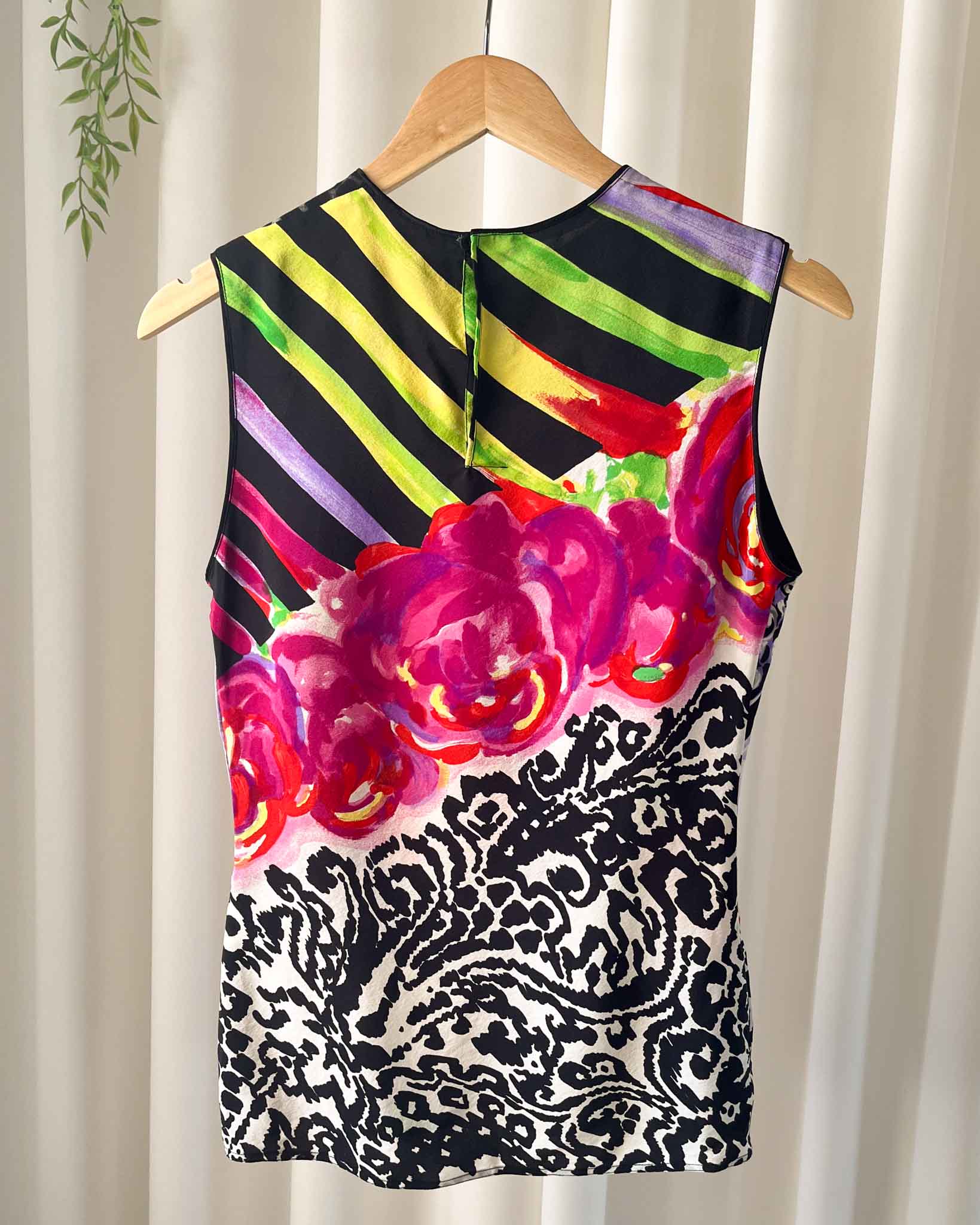 80s Versace Silk Top | XS - Lucky Vintage