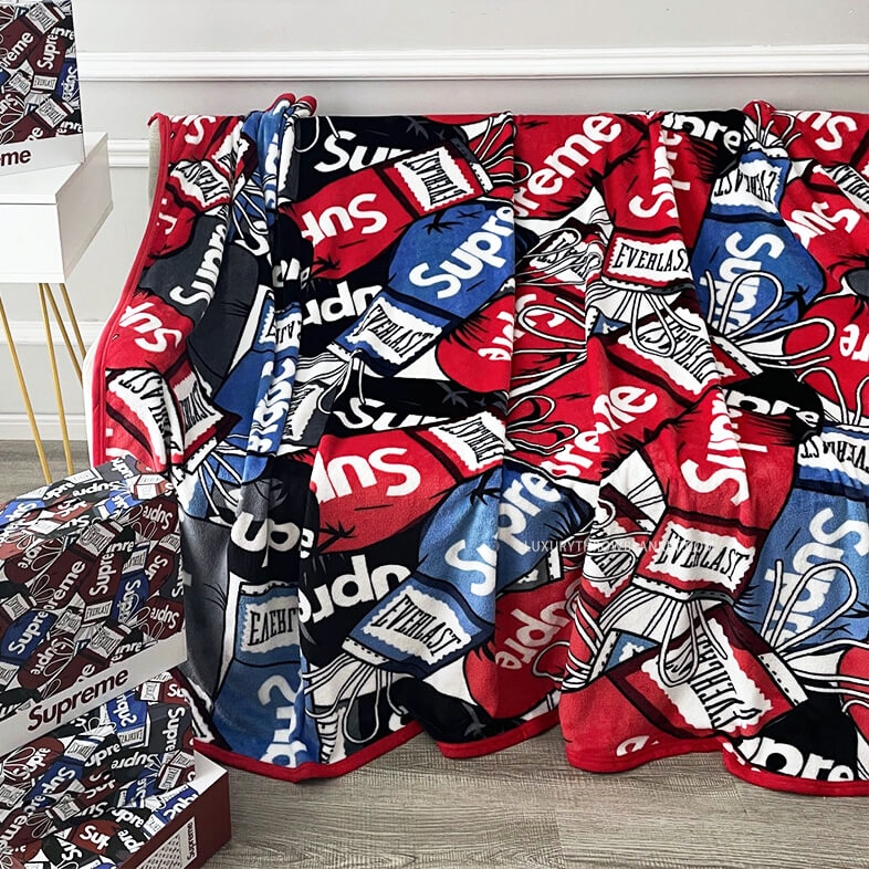 Supreme ENO er Blanket レッド Spring/Summer 2022 Preview – Supreme