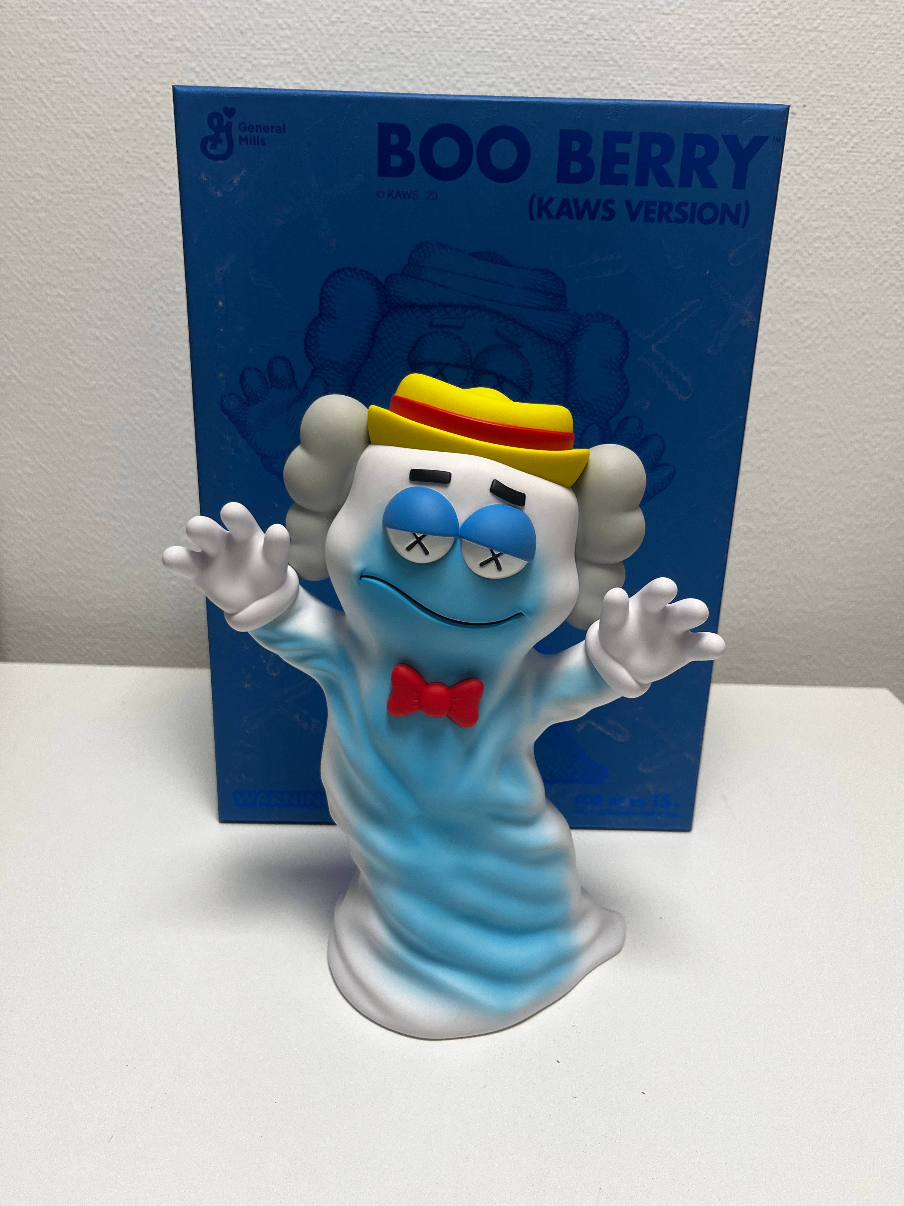 KAWS – Cereal Monster Boo Berry 2024 | Vinyl Sculpture – LYNART STORE