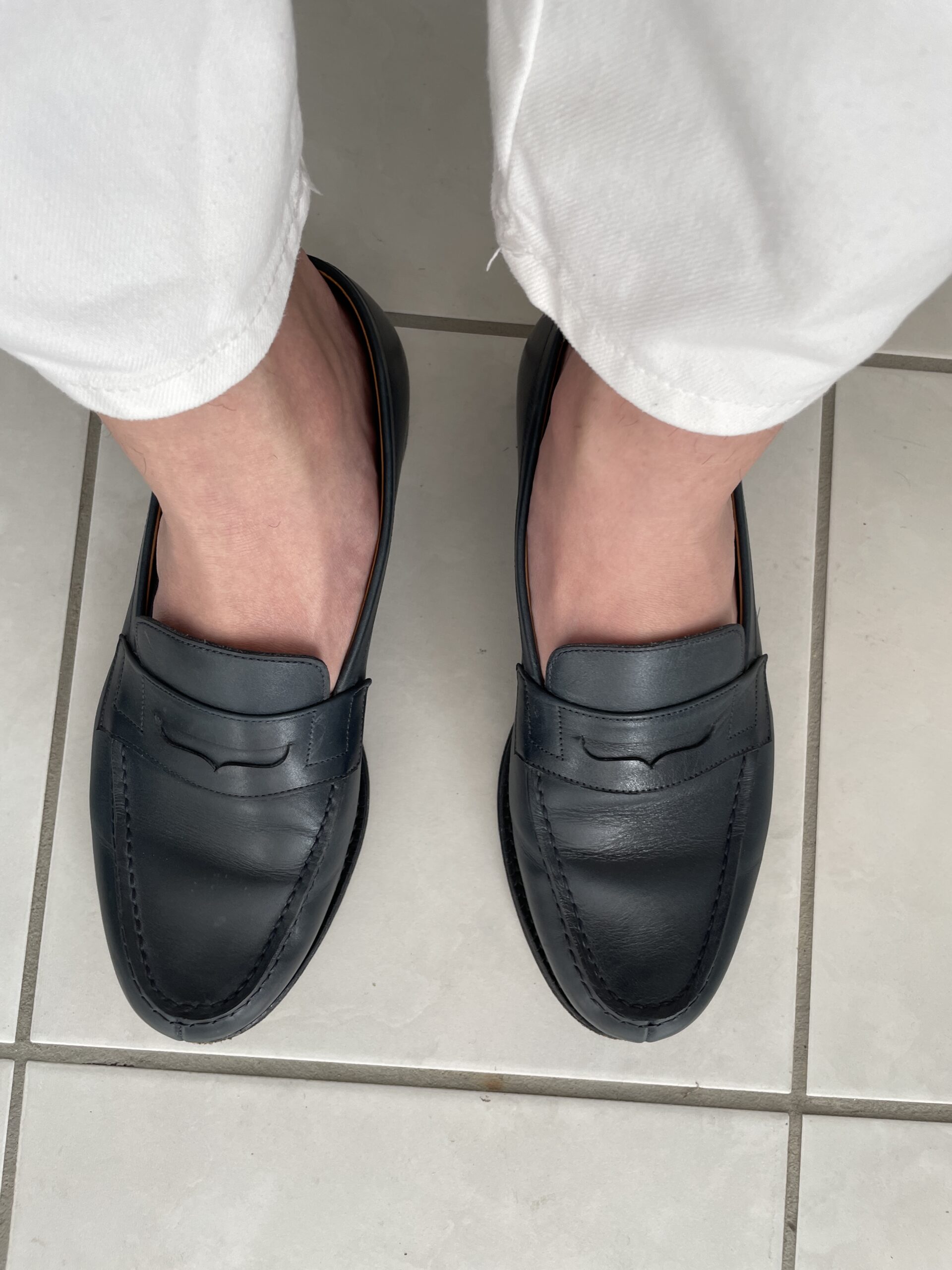 ジャランスリワヤ ローファー98589 サイズ感や経年変化、伸ばし方