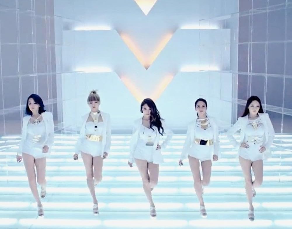 MV5BNzI5ZTI1NTMtNDE5ZS00Zjk5LW