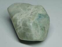 Amazon.co.jp: 黄緑 167g 翡翠 原石 ヒスイ 鉱物 鑑賞石 糸魚川 水石