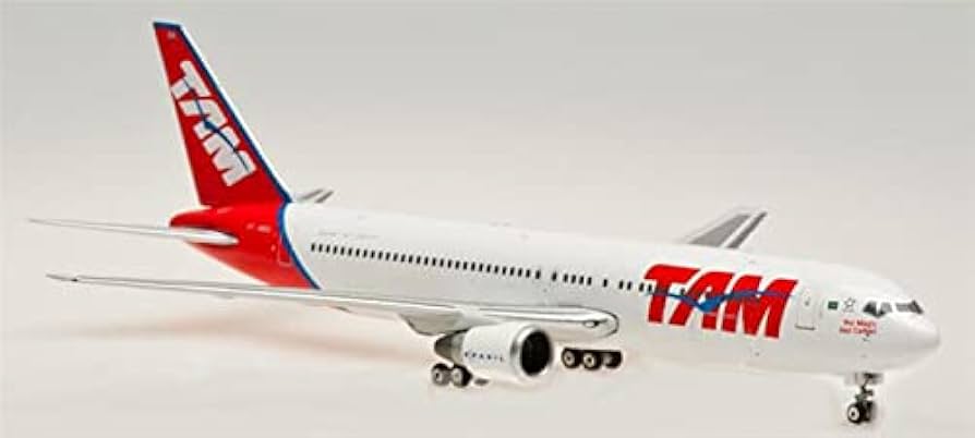 Amazon | Phoenix 1：400 完成品 TAM Skymark Airlines for Boeing 767