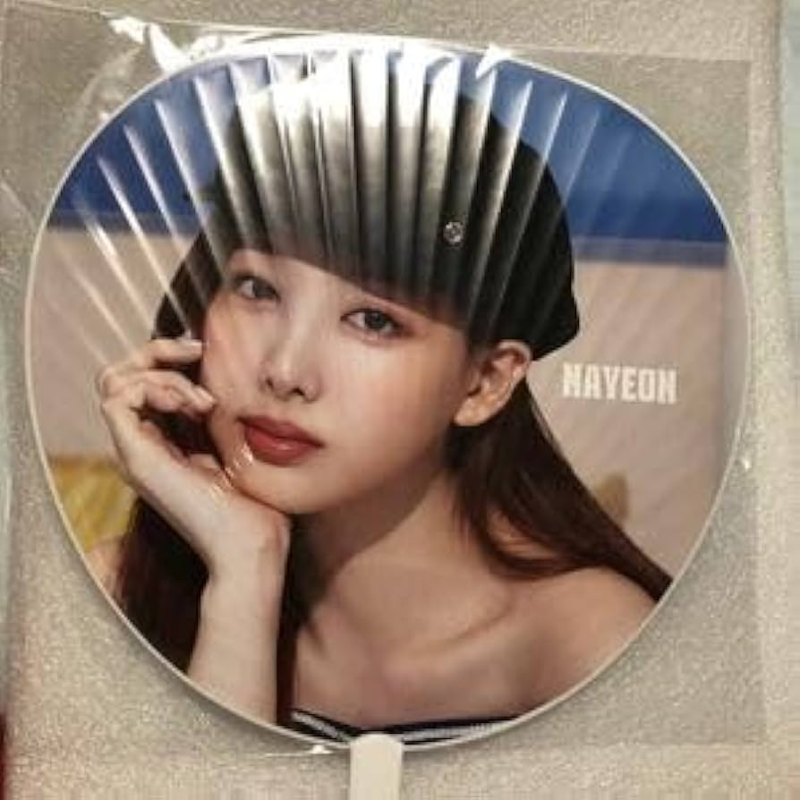 Amazon.co.jp: TWICE ナヨン うちわ READY TO BE SPECIAL : ホーム