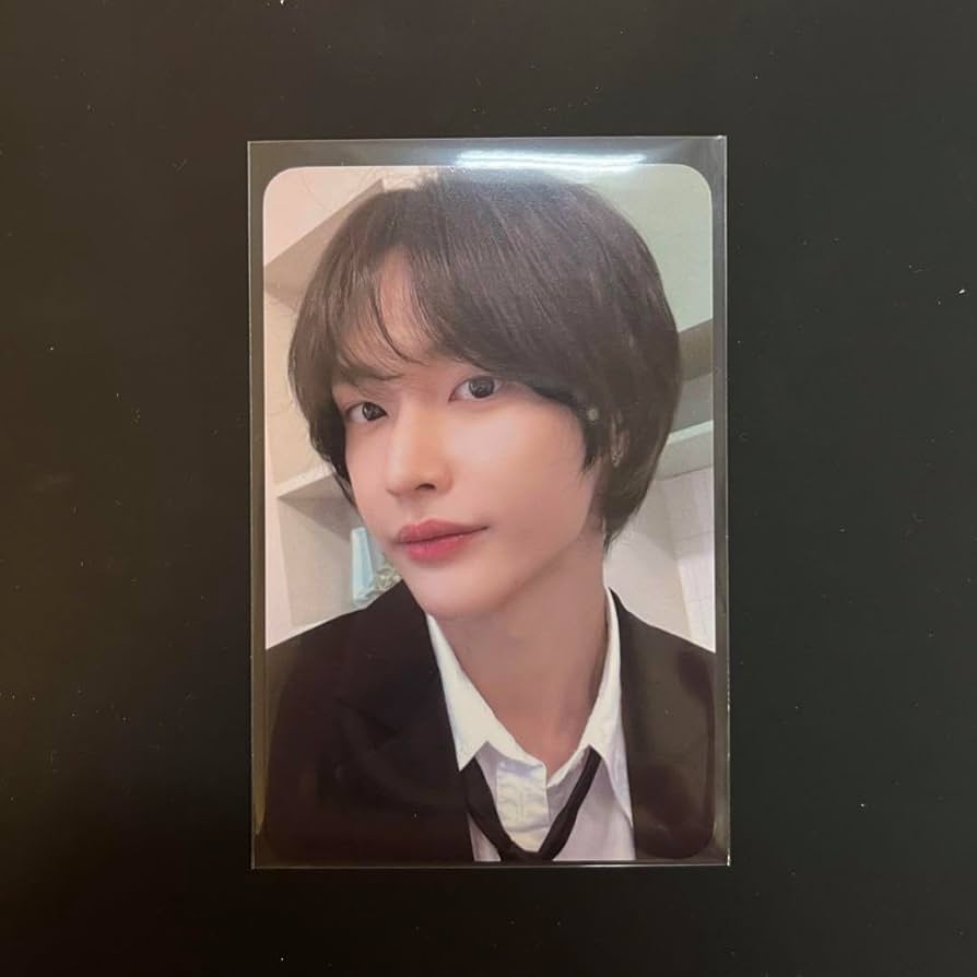 Amazon.co.jp: RIIZE ウォンビン トレカ everline ヨントン : おもちゃ