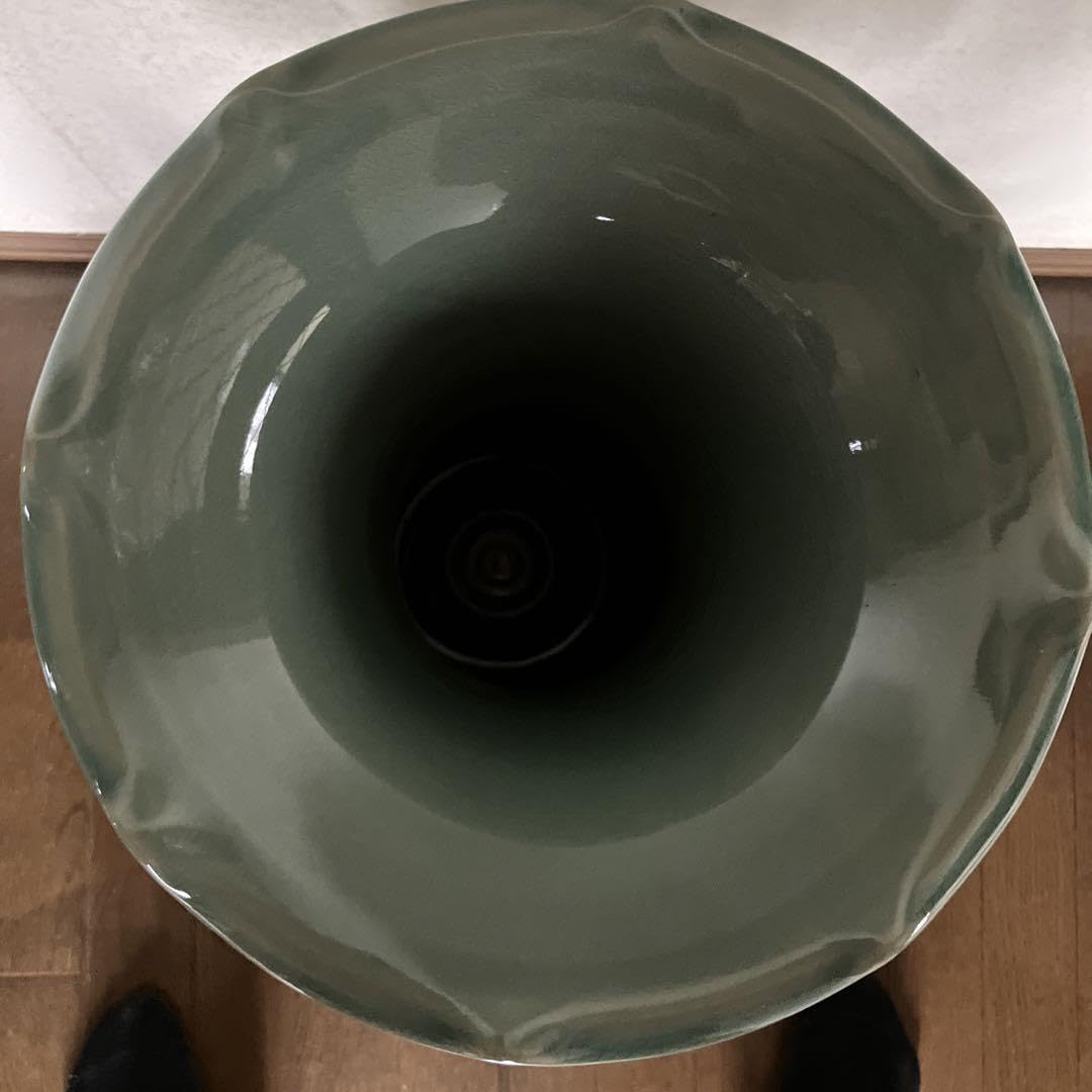 Amazon.co.jp: 在銘青山作 高麗青磁 特大飾り壺 : おもちゃ