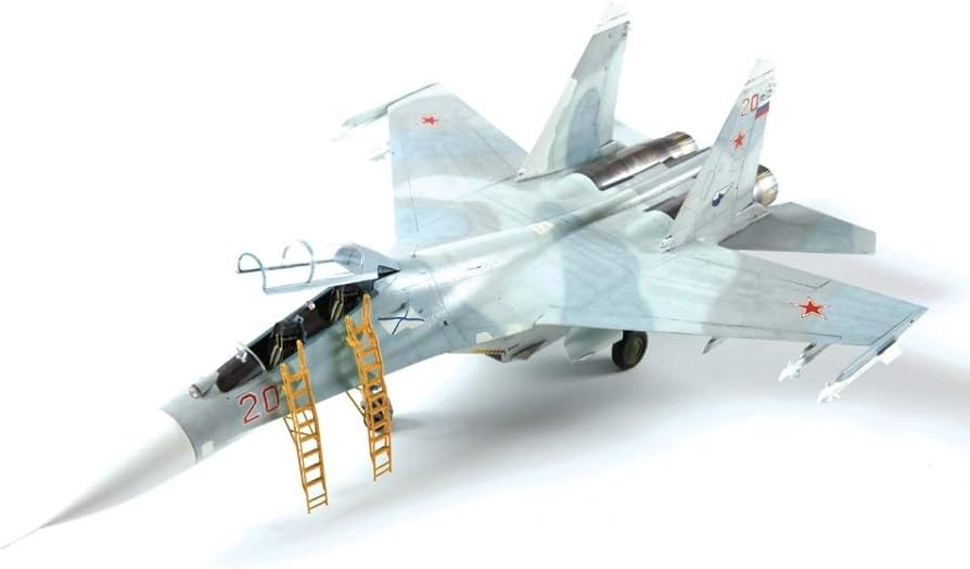 Amazon | ズベズダ 1/72 ロシア軍 スホーイ SU-27UB フランカーC 複座
