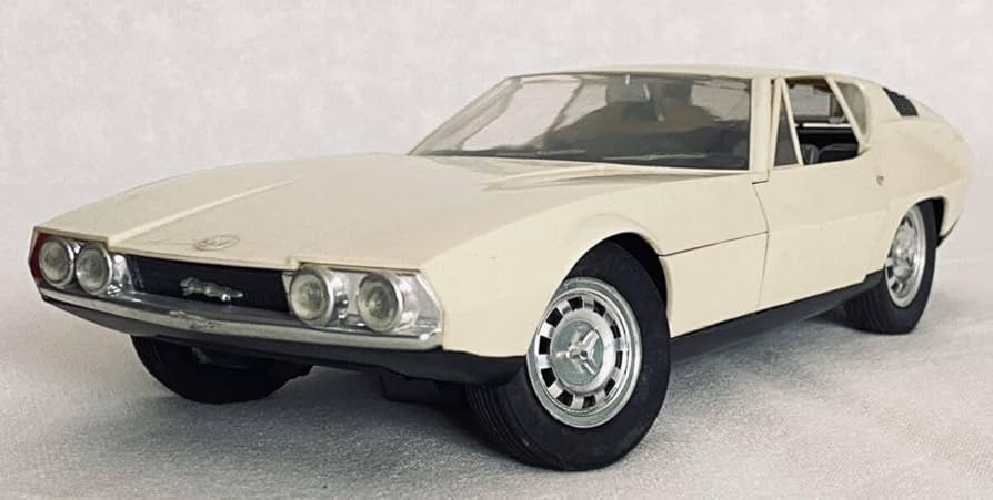 Amazon | 1/16 BERTONE'S JAGUAR PIRANA ベルトーネ ジャガー ピラーナ