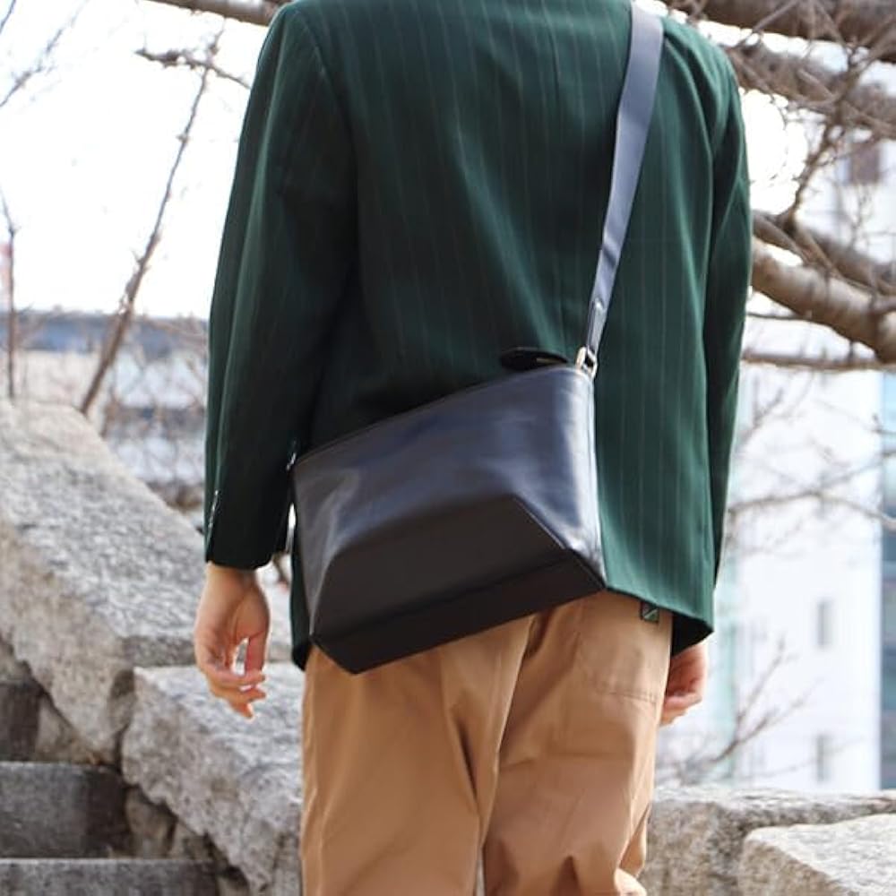 Amazon | [BALZO] ショルダーバッグ 日本製 本革 メンズ ショルダー