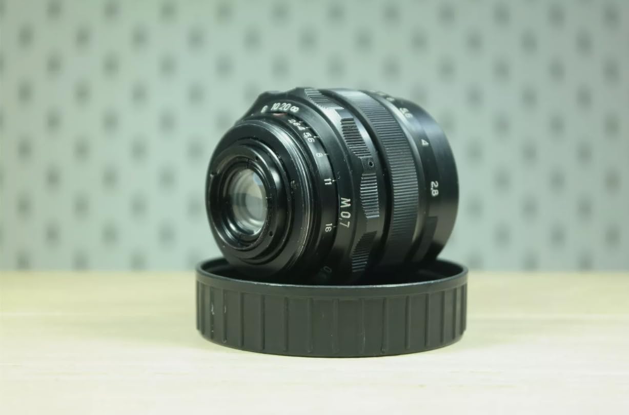Amazon | Russian Lens MIR-1B, 1V 37mm/f2.8 Black M42 Mount, USSR