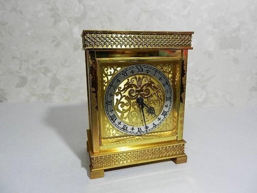 Amazon.co.jp: 「LUXOR」ブランドスイス製ねじ巻き置時計（年代