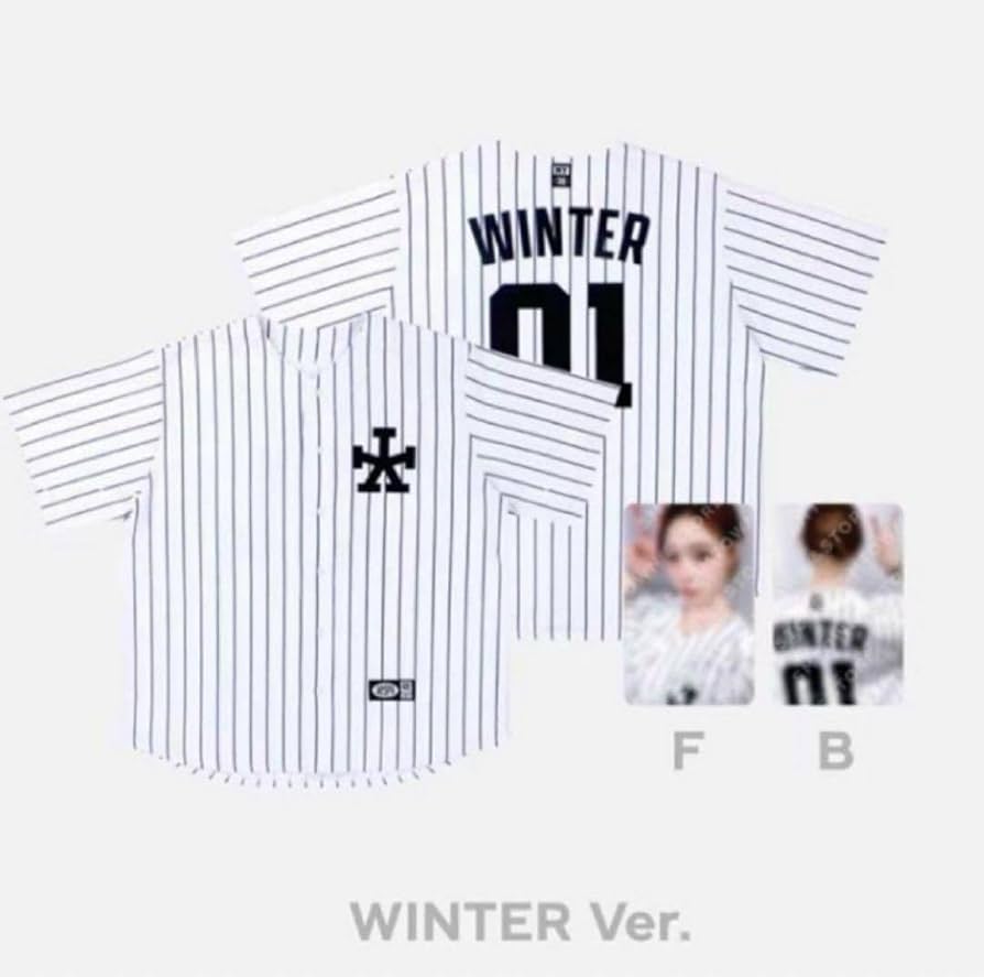 Amazon.co.jp: aespa ウィンター ユニフォーム トレカ セット : おもちゃ