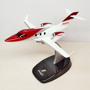 Amazon.co.jp: 1:72 ホンダジェット HondaJet レッドホワイト : おもちゃ