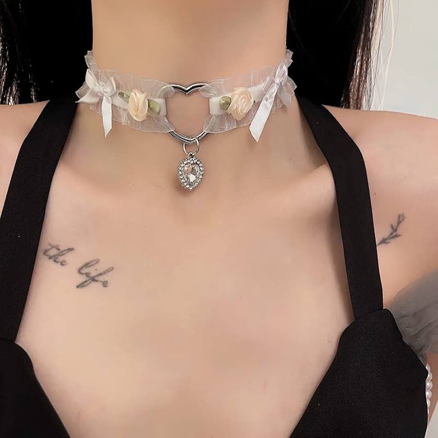 Amazon.co.jp: ハート チョーカー レディース レース 黒 白 地雷系