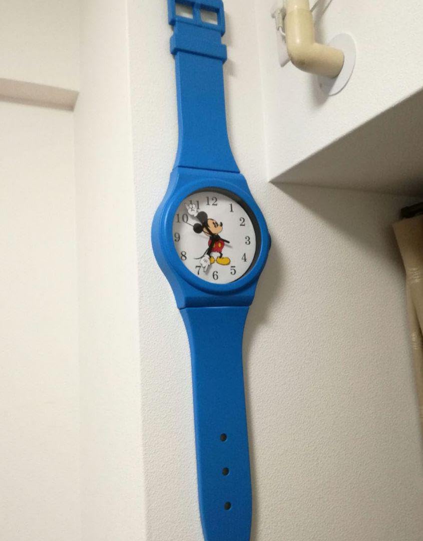 Amazon.co.jp: トイストーリー アンディ部屋の壁掛け時計 Y51Z