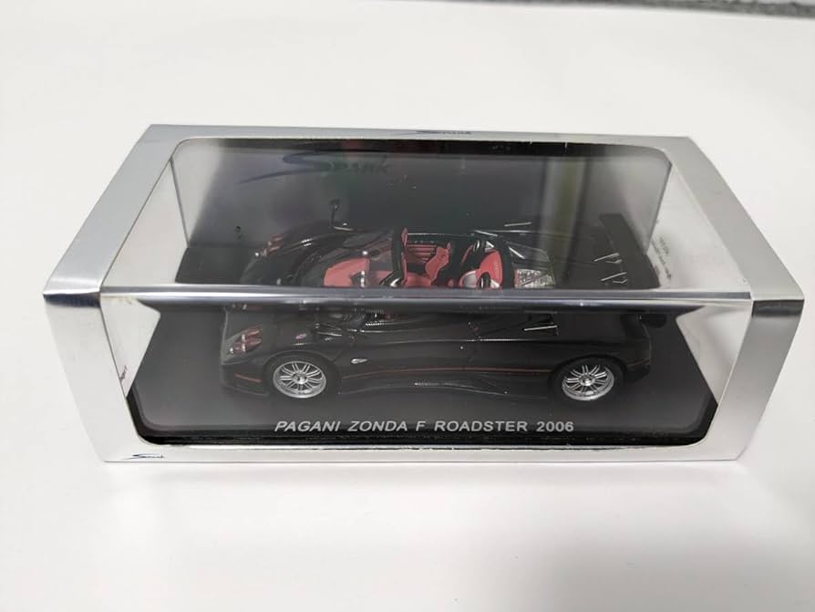 Amazon.co.jp: スパーク パガーニ ゾンダ ロードスター spark PAGANI