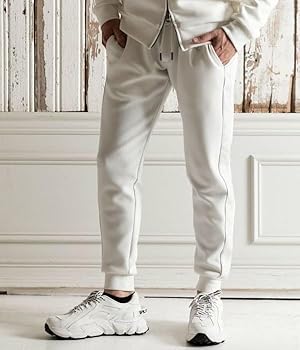 Amazon | [1PIU1UGUALE3 RELAX] ウノピゥウノウグァーレトレ